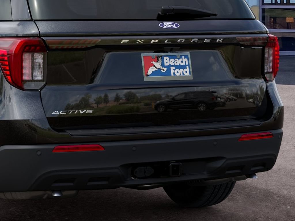 Used 2027 Ford Explorer Active RWD image 23