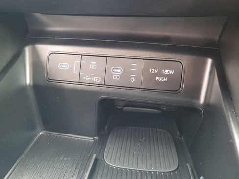 Used 2025 Hyundai Tucson SEL FWD image 25