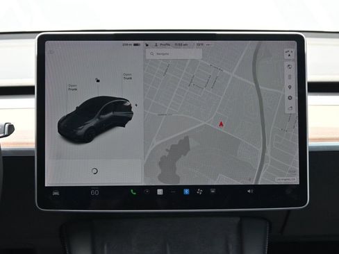 Used 2021 Tesla Model Y Long Range image 10