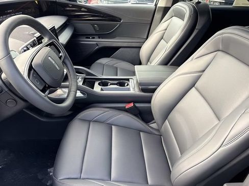 New 2026 Lincoln Nautilus Premier w/ Jet Appearance Package AWD/4WD image 23