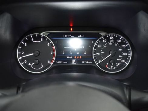 Used 2024 Nissan Sentra SV image 19