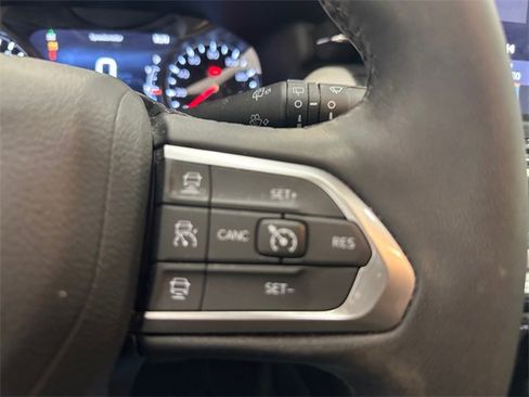 Used 2024 Jeep Compass Limited image 24