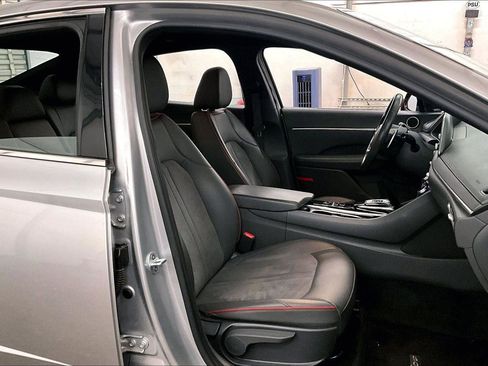 Used 2021 Hyundai Sonata SEL Plus w/ Winter Weather Package image 7