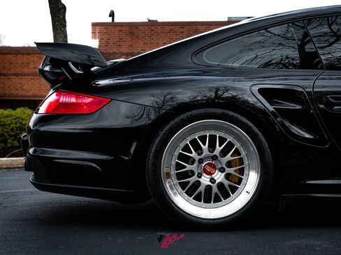 Used 2008 Porsche 911 GT2 RWD image 25