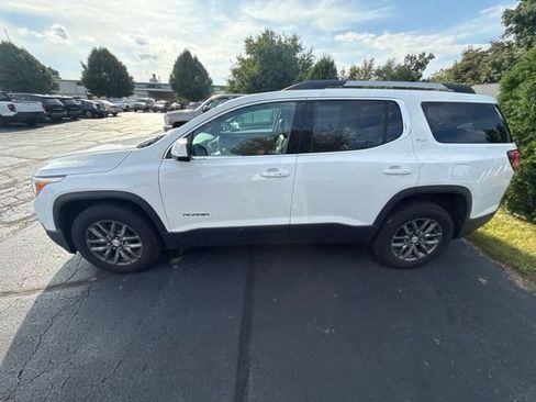 Used 2018 GMC Acadia SLT AWD/4WD image 4