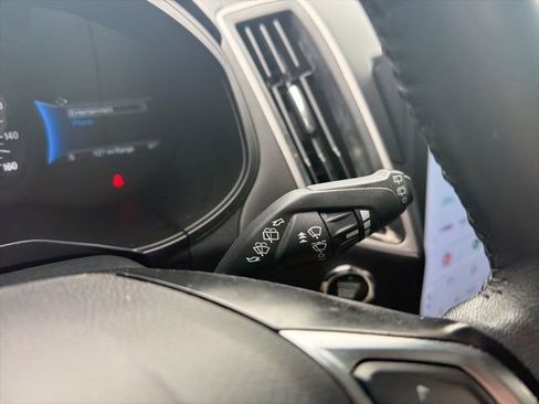 Used 2023 Ford Edge SEL AWD/4WD image 43