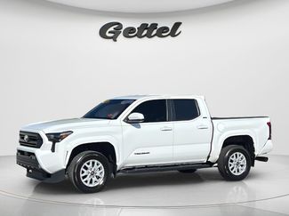 Used 2024 Toyota Tacoma SR5 RWD video 1
