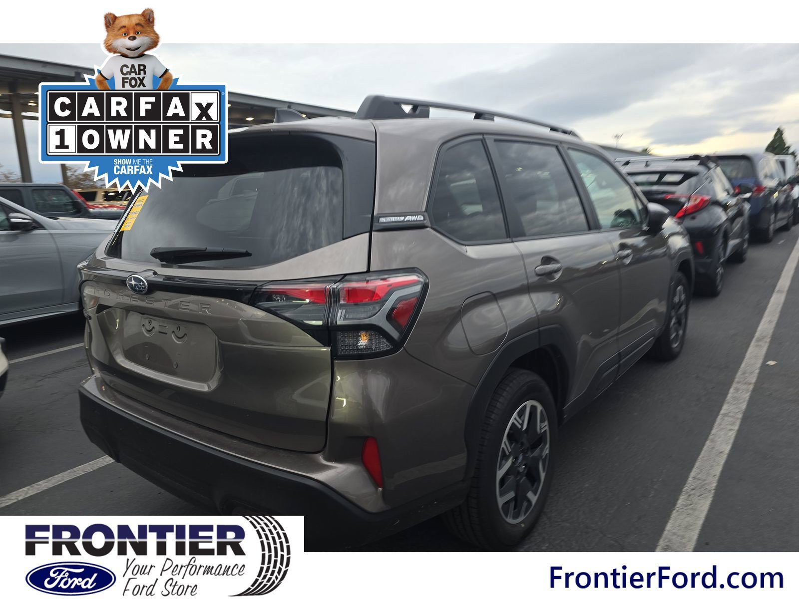 Used 2025 Subaru Forester Premium AWD/4WD image 9