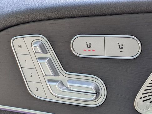 Used 2022 Mercedes-Benz GLE 350 4MATIC image 16