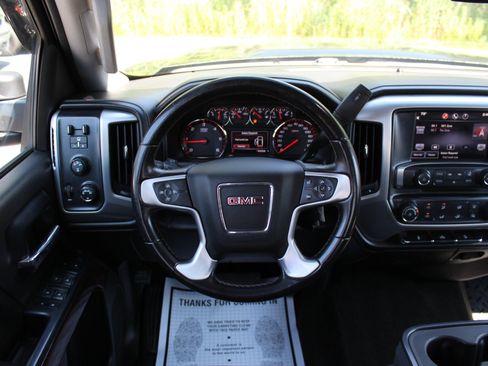Used 2015 GMC Sierra 2500 SLE AWD/4WD image 10
