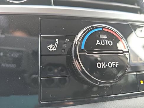 New 2025 Nissan Pathfinder SL image 26