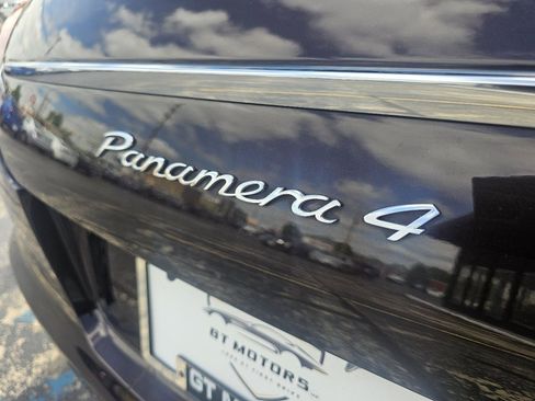 Used 2012 Porsche Panamera image 48