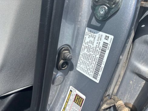 Used 2017 Honda CR-V EX image 10