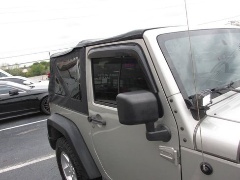 Used 2007 Jeep Wrangler X AWD/4WD image 36