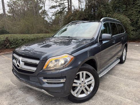 Used 2016 Mercedes-Benz GL 450 4MATIC image 2