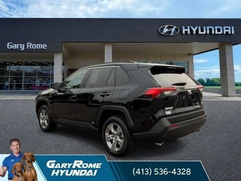 Used 2025 Toyota RAV4 XLE w/ Convenience Package AWD/4WD image 6