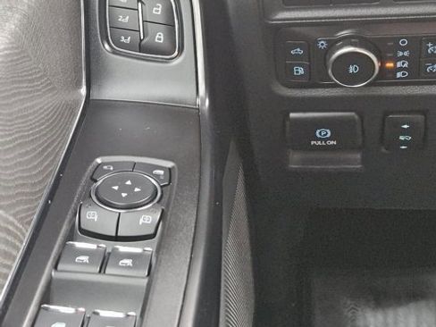 Certified 2022 Ford F150 Platinum w/ Equipment Group 701A High image 26