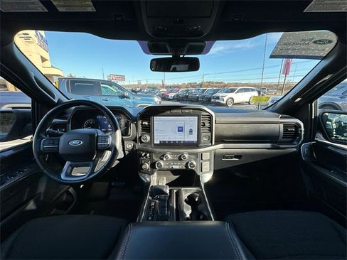 Certified 2022 Ford F150 XLT w/ Equipment Group 302A High image 16