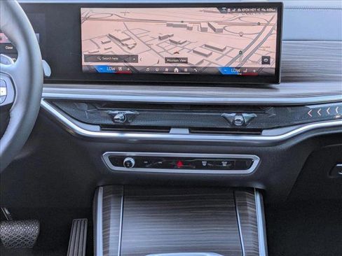 Used 2026 BMW X5 xDrive40i image 11