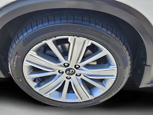 Used 2020 INFINITI QX50 Sensory image 31