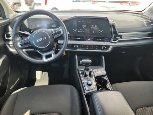 Used 2023 Kia Sportage LX FWD image 17