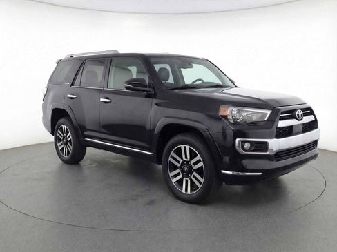 Used 2024 Toyota 4Runner Limited image 3