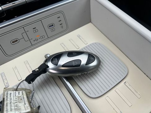 Used 2025 Hyundai Santa Fe SEL image 23