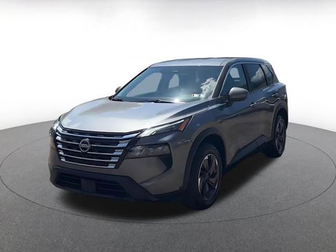 Used 2025 Nissan Rogue SV FWD image 7