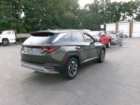 Used 2025 Hyundai Tucson SEL FWD image 6