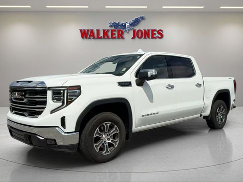 Used 2025 GMC Sierra 1500 SLT image 7
