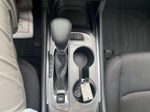 Used 2024 Chevrolet Malibu LT image 18