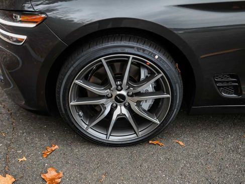 New 2026 Genesis G70 2.5T image 7