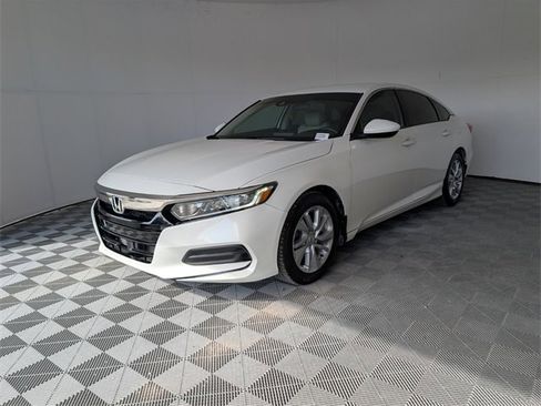 Used 2020 Honda Accord LX image 4
