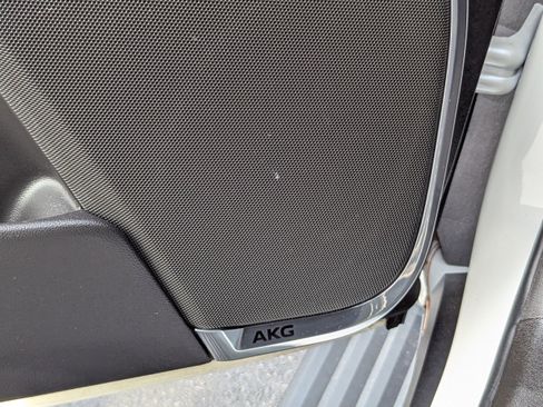 Certified 2021 Cadillac Escalade Sport w/ Driver Assist Tech Package image 21