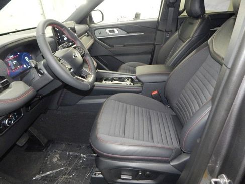 New 2025 Ford Explorer ST-Line w/ Premium Package image 15