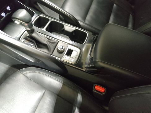 Used 2021 Kia Telluride S image 26