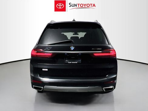 Used 2022 BMW X7 xDrive40i w/ Premium Package AWD/4WD image 5