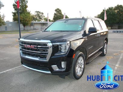 Used 2022 GMC Yukon SLT w/ SLT Luxury Package