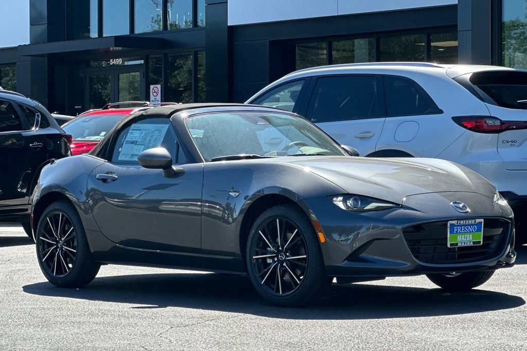 New 2026 MAZDA MX-5 Miata Grand Touring w/ Weather Package RWD image 11