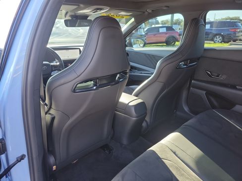 Used 2022 Hyundai Elantra N FWD image 13