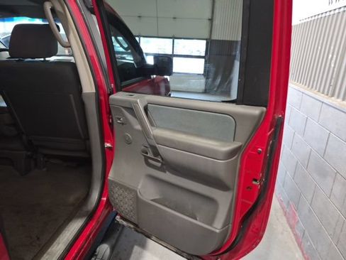 Used 2006 Nissan Titan XE RWD image 20