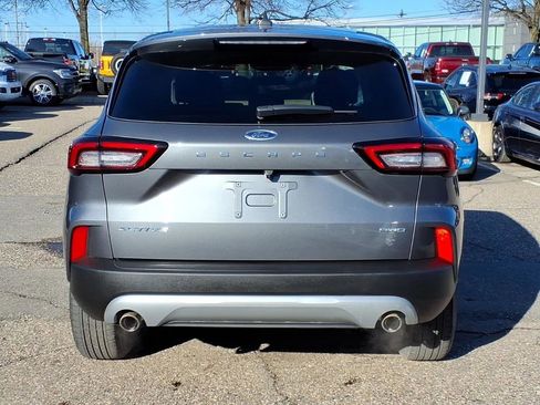 Used 2024 Ford Escape Active AWD/4WD image 4