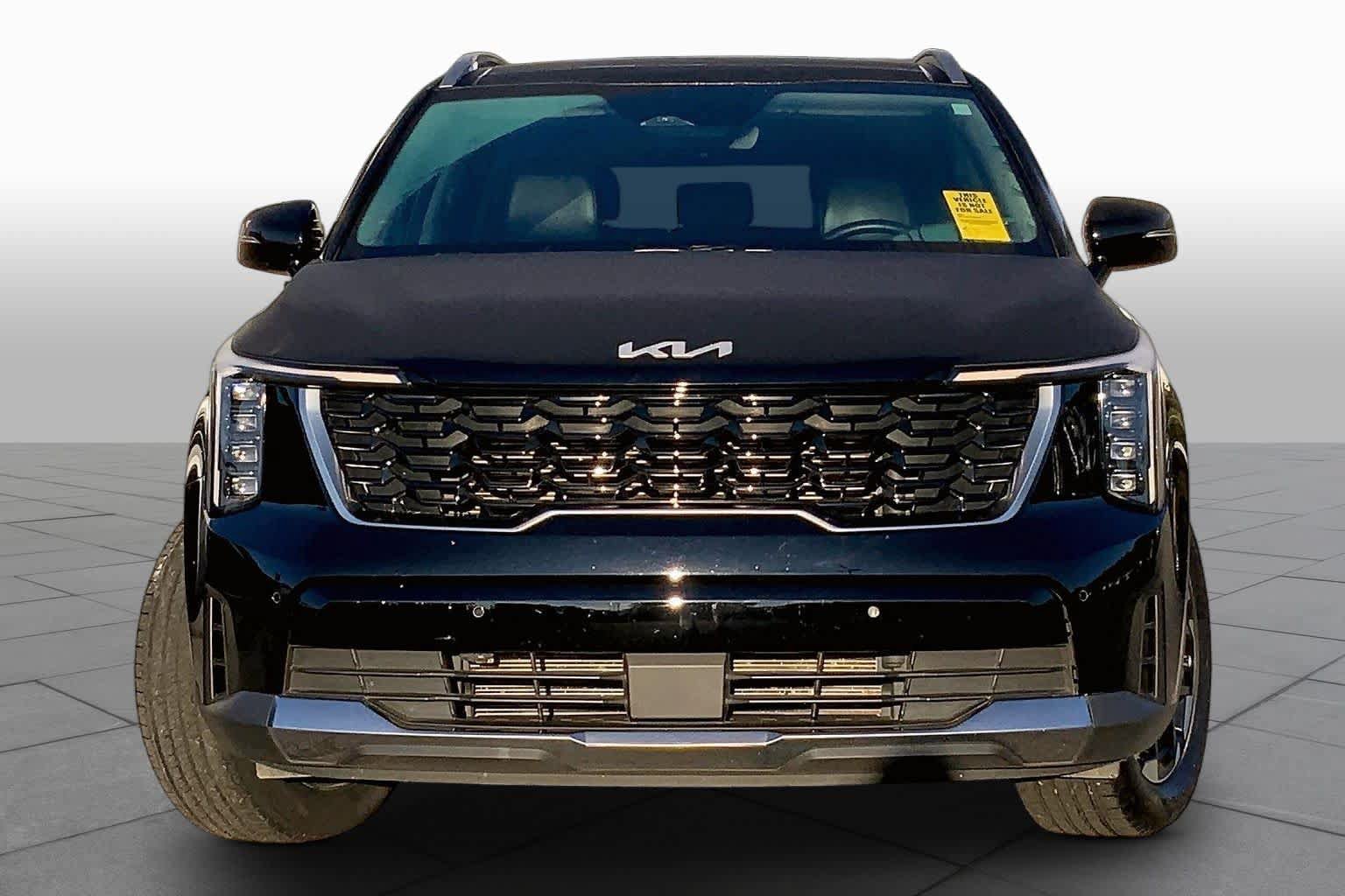 Used 2025 Kia Sorento S w/ Panoramic Sunroof Package FWD image 4
