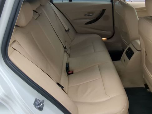 Used 2015 BMW 328i xDrive Wagon image 21