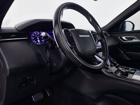 Used 2019 Land Rover Range Rover Velar R-Dynamic SE image 22