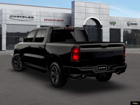 New 2026 RAM 1500 4x4 Crew Cab image 5