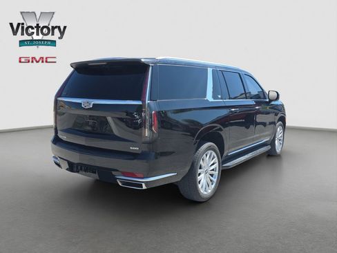 Used 2023 Cadillac Escalade ESV Luxury AWD/4WD image 17