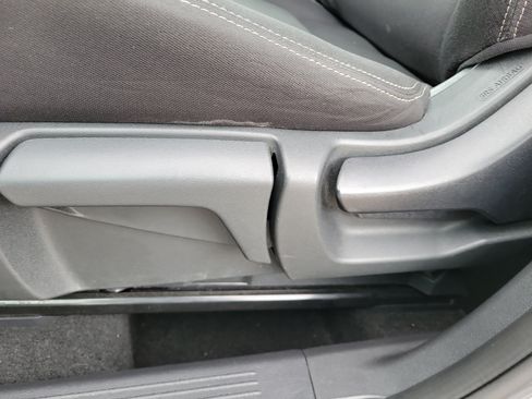 Certified 2023 Nissan Rogue S FWD image 17