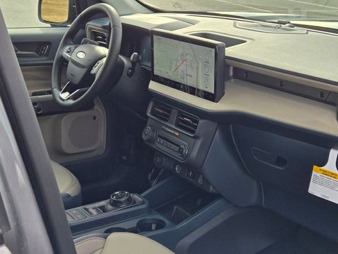 New 2025 Ford Maverick Lariat AWD/4WD image 6