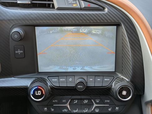 Used 2015 Chevrolet Corvette Z06 w/ 3LZ Preferred Equipment Group image 12